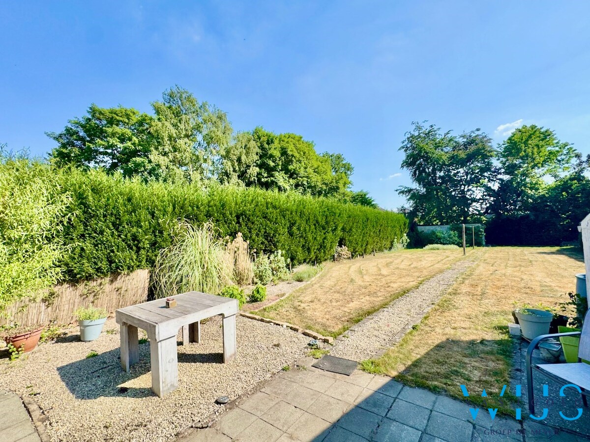 Ideale bungalow op 930m&#178; in Ertvelde 