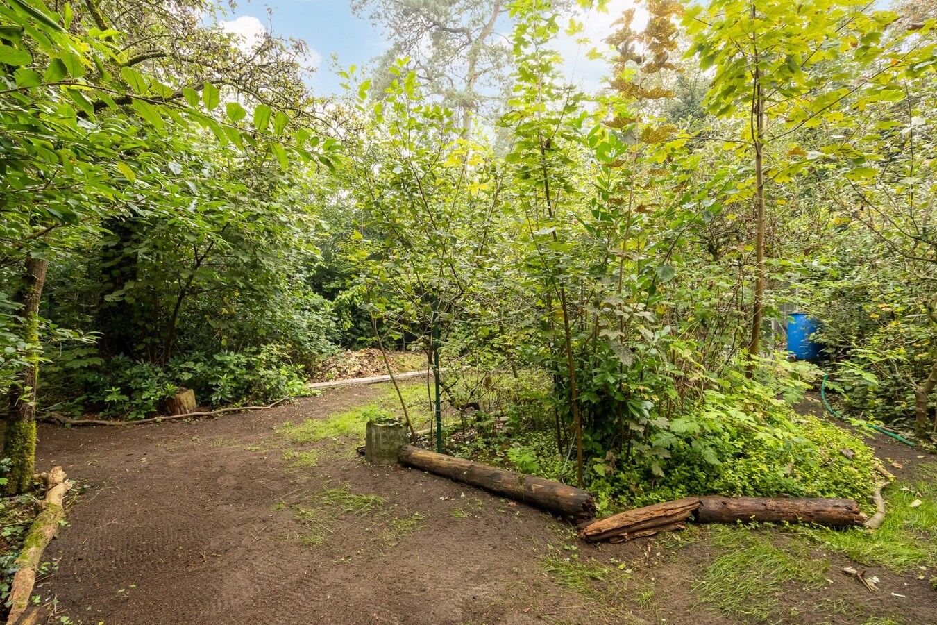Karaktervolle villa op een perceel van  1.779 m&#178; te Schilde op wandelafstand van het centrum 