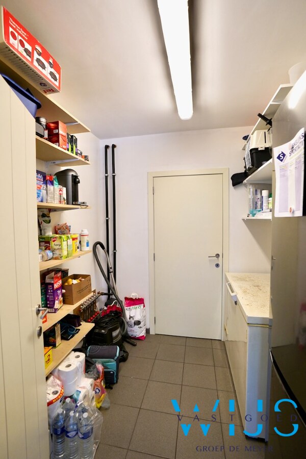 Prachtige recente woning in een zeer rustige wijk te Ertvelde ! 