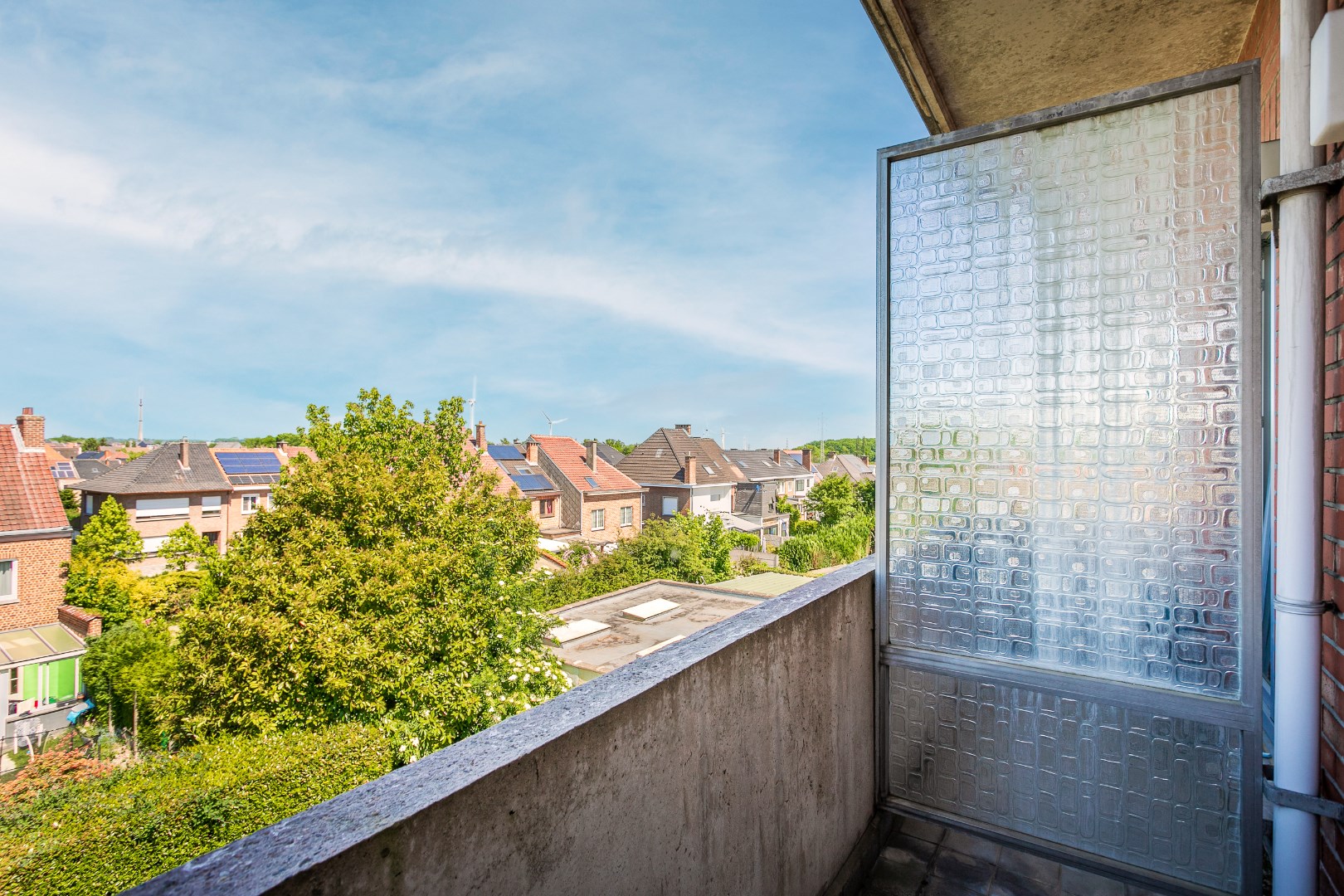 App. 2 slpks, terras, kelder en garage 