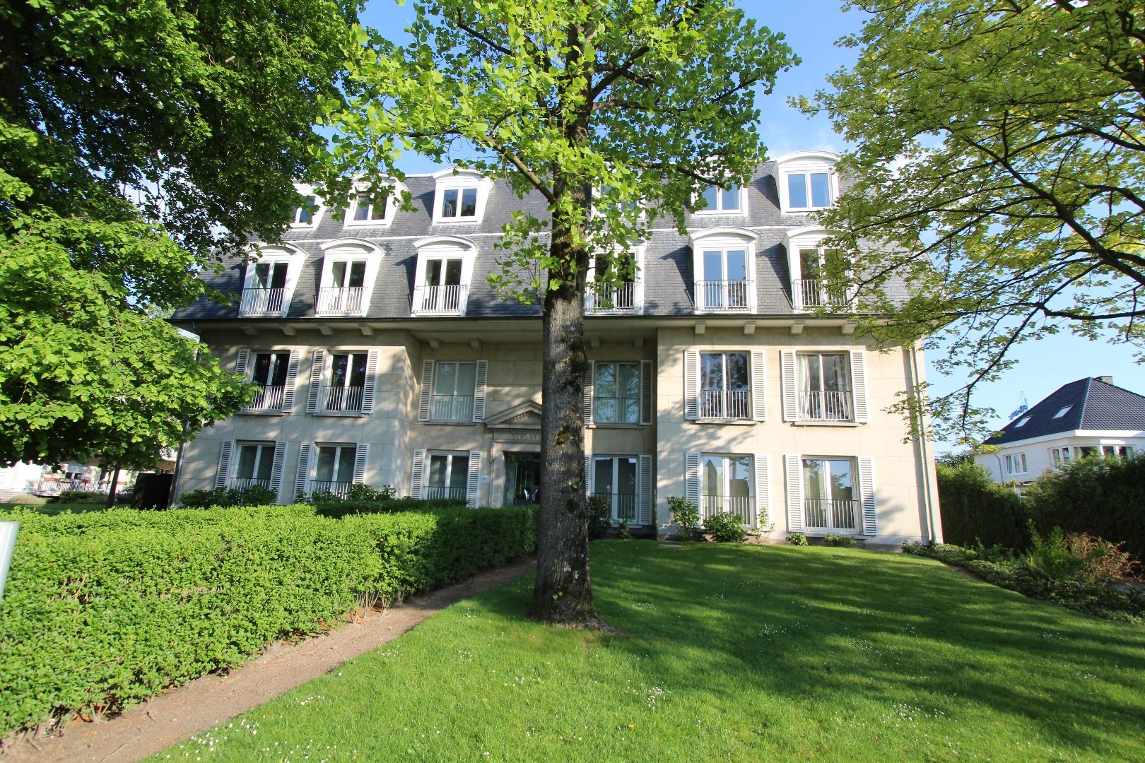 Duplex-appartement nabij de Sterre 