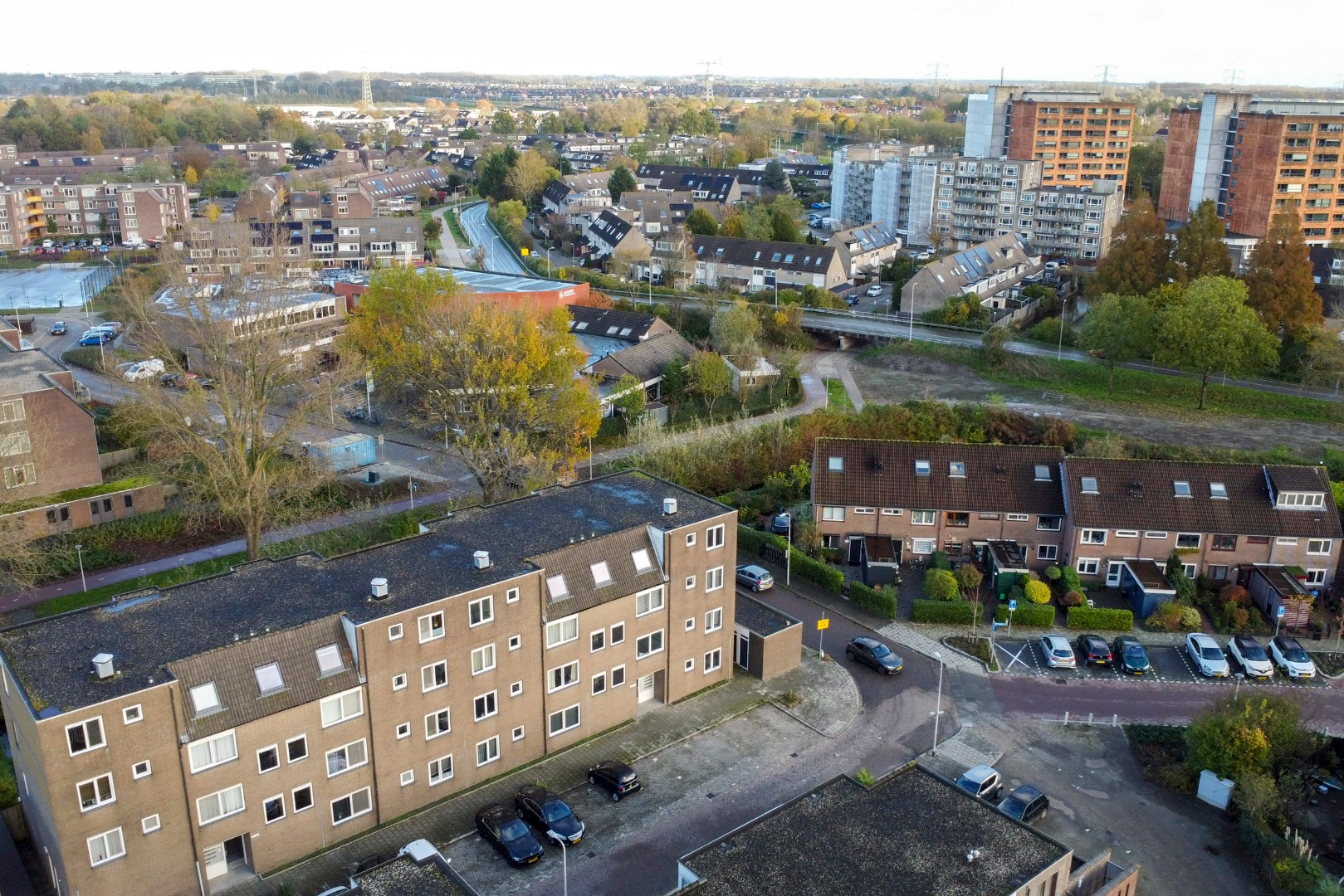 Energiezuinig en gerenoveerd (2019) 3-kamer appartement met balkon en berging op een rustige en centrale locatie! 