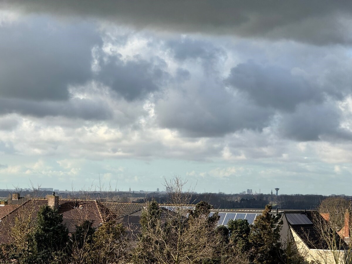 Instapklaar appartement met 2 slaapkamers te Aartrijke 