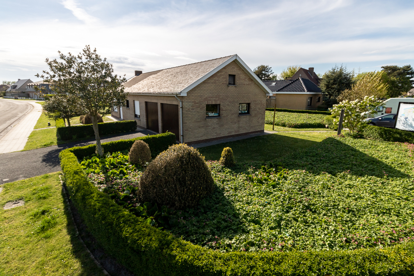 Rustig gelegen charmante alleenstaande woning op 825m&#178; te Bredene 