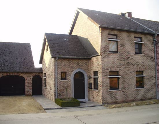 Woning op 0,5ha met buitenpiste VERKOCHT in 4 dagen! 