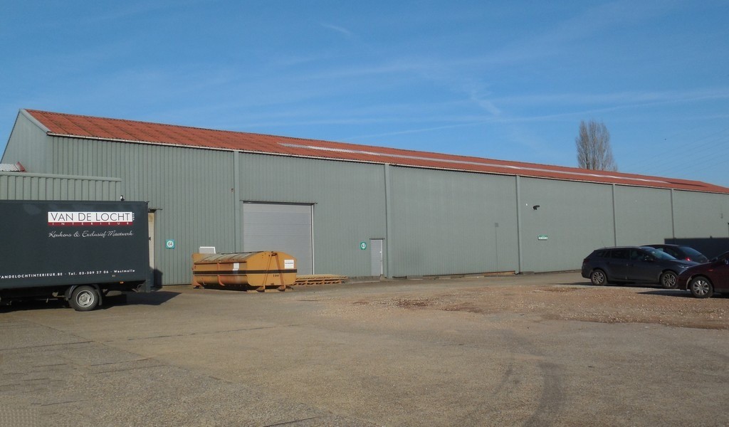 Magazijnen te huur op industriële site in Malle