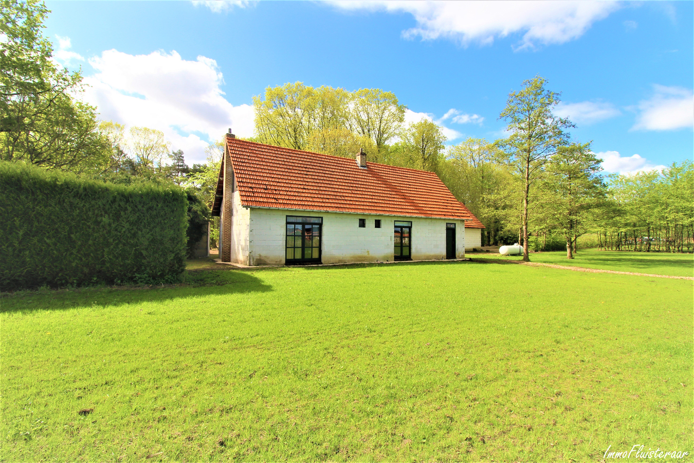 IN OPTIE - Woning met bijgebouw, aanhorigheden, weiland en bos op ca. 2,65ha te Diest (Vlaams-Brabant) 