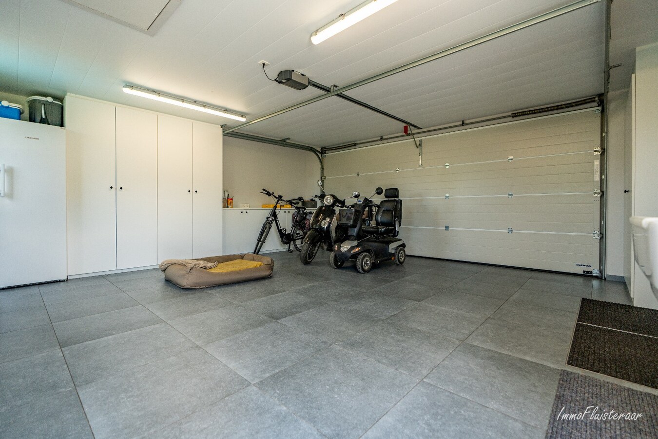 Property for sale in Meer