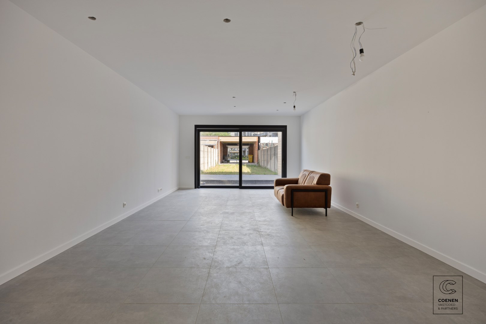 Prachtig, volledig gerenoveerde woning met 3 slaapkamers op een toplocatie te Turnhout! 