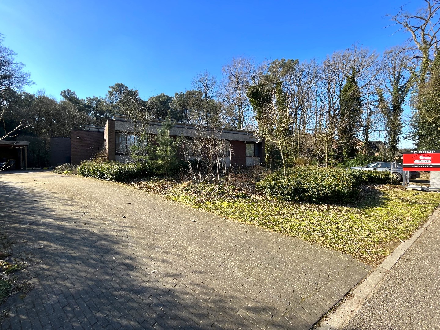 Laagbouw villa op een prachtig perceel van 22 are 53 ca 