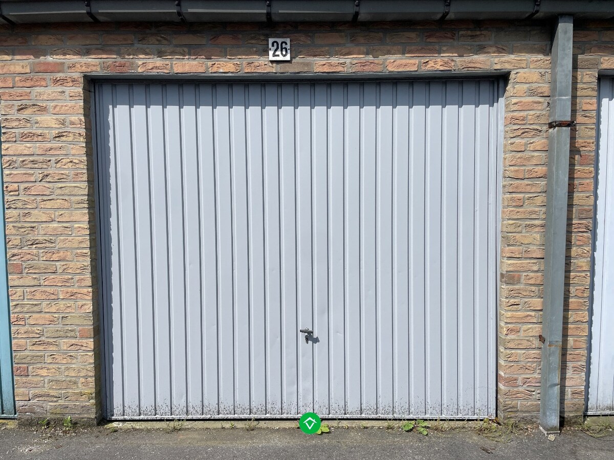 Garagebox gelegen in centrum Roeselare 
