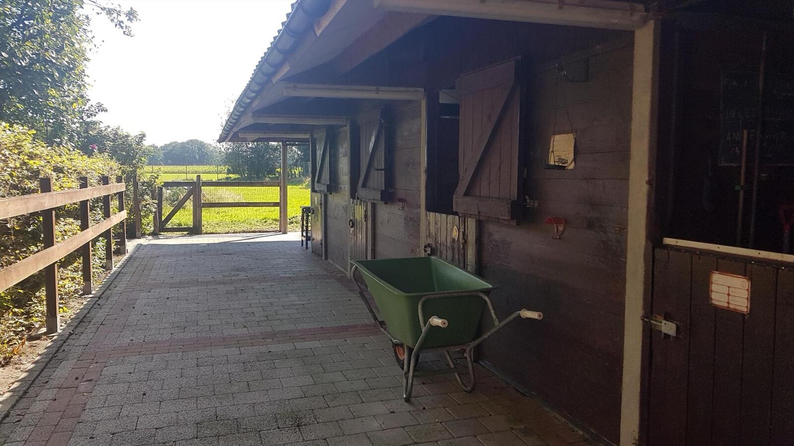 Charmante woning met paardenstallen op ca. 43a75 te Heppen/Leopoldsburg 