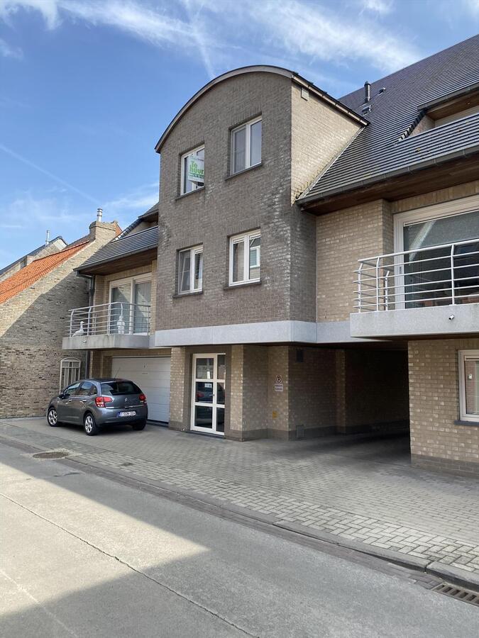 Appartement met 1 slaapkamer en garage te Koekelare 