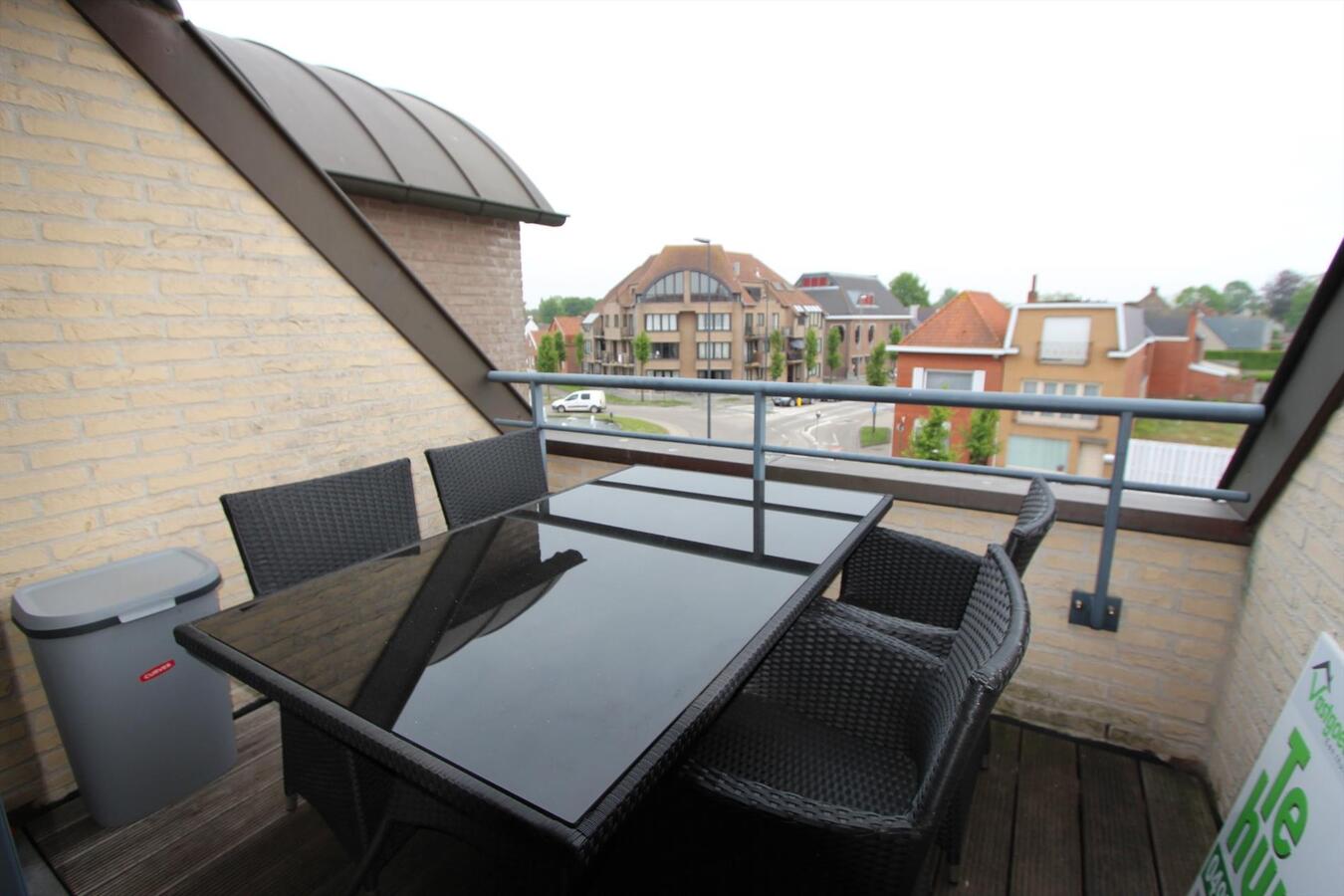 Appartement met 3 slaapkamers en terras te Koekelare 