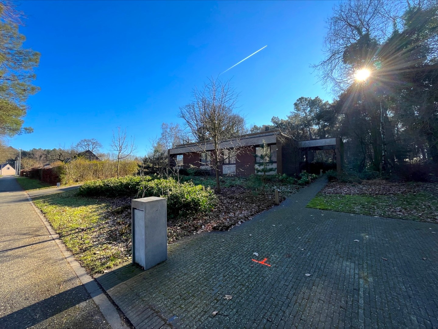 Laagbouw villa op een prachtig perceel van 22 are 53 ca 