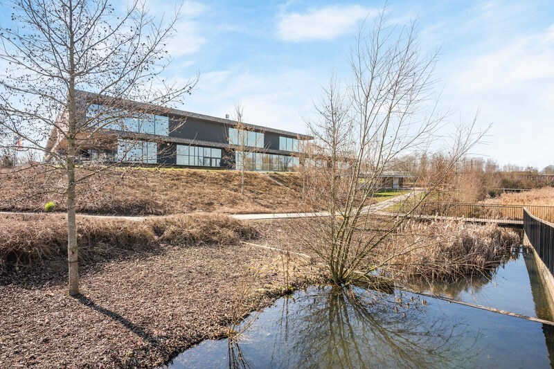 KORTRIJK WEIDE : Fantastisch 2-slaapkamer appartement nabij  de Leie te Kortrijk ! EPC B ! 