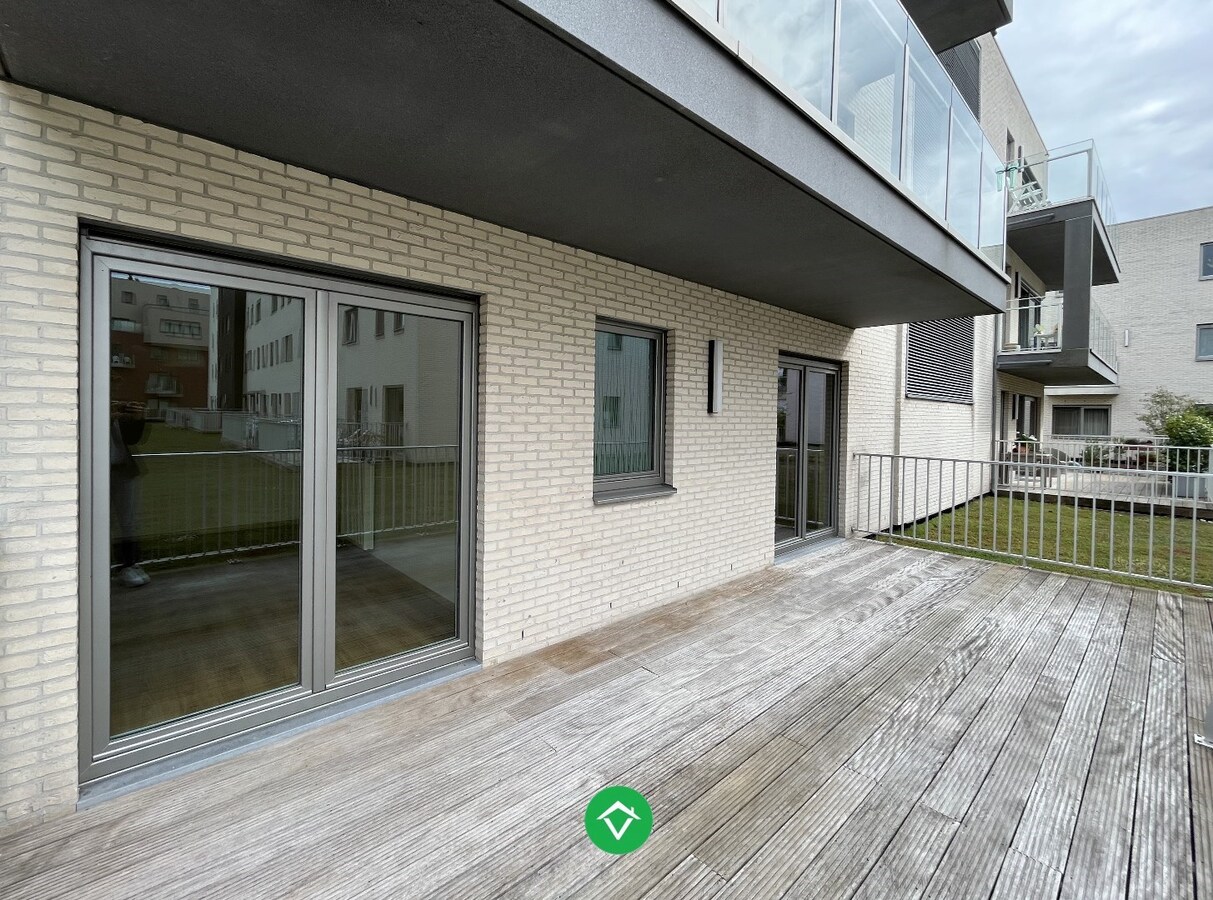 Ruim appartement op eerste verdieping met 2 slaapkamers in De Munt Roeselare 