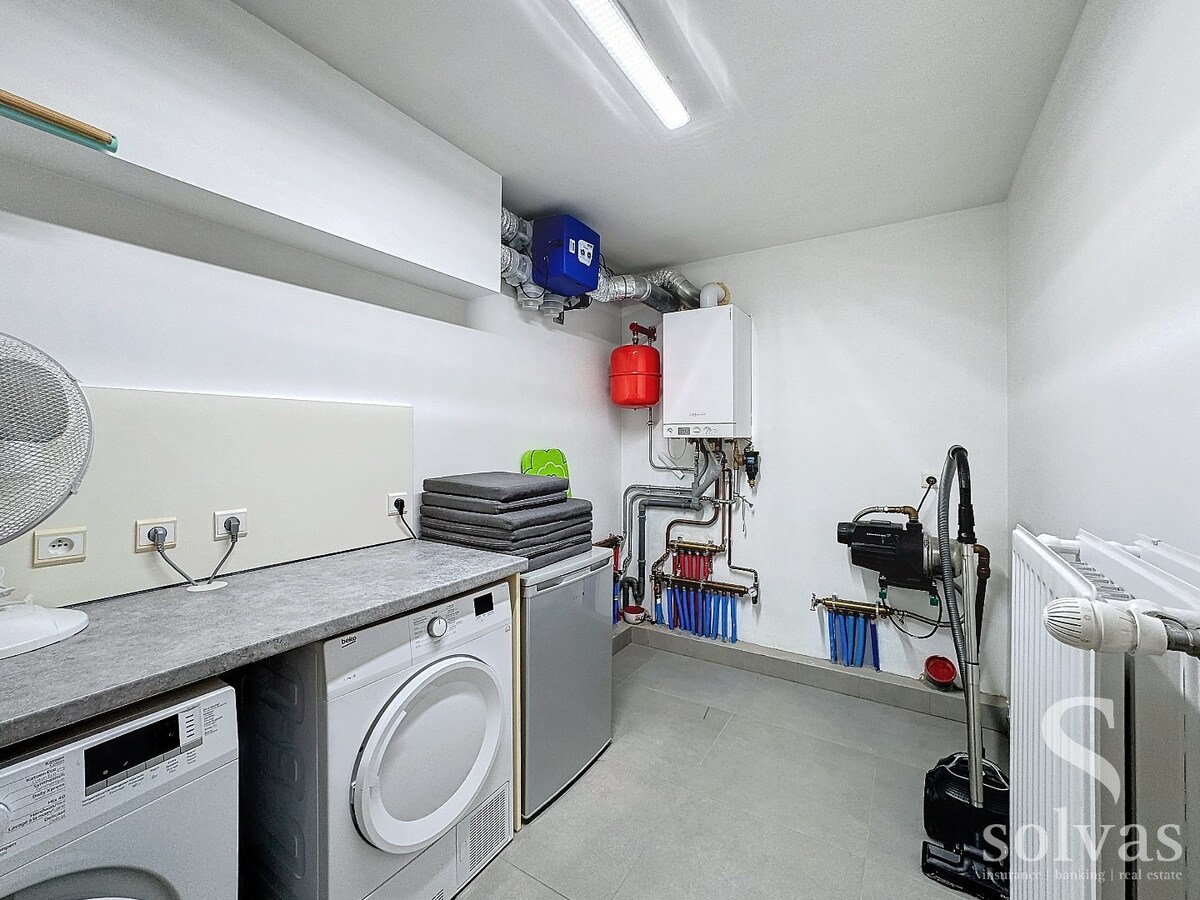 Gelijkvloers appartement met 3 slaapkamers 
