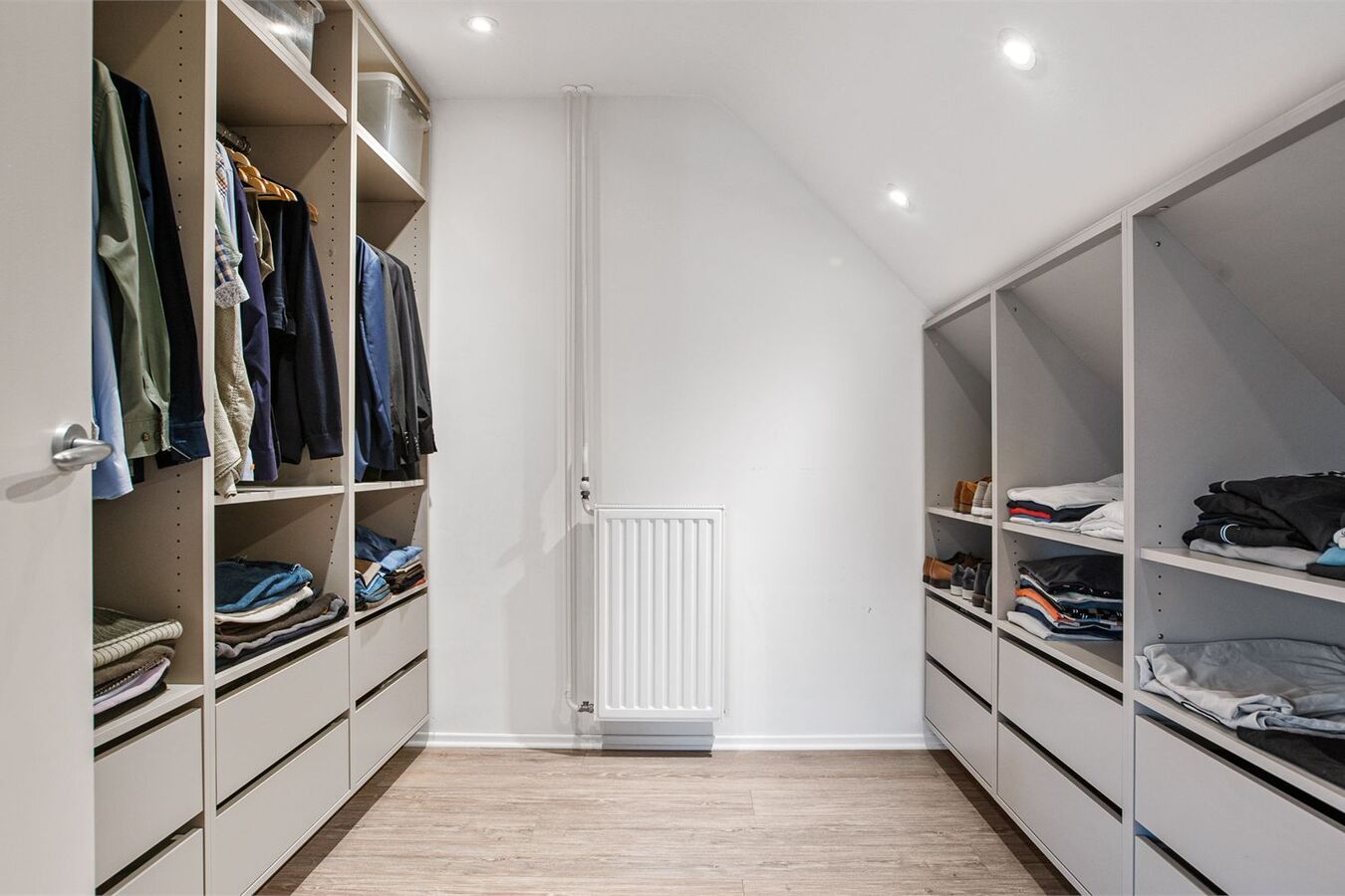 Riante gezinswoning met tijdloos interieur 