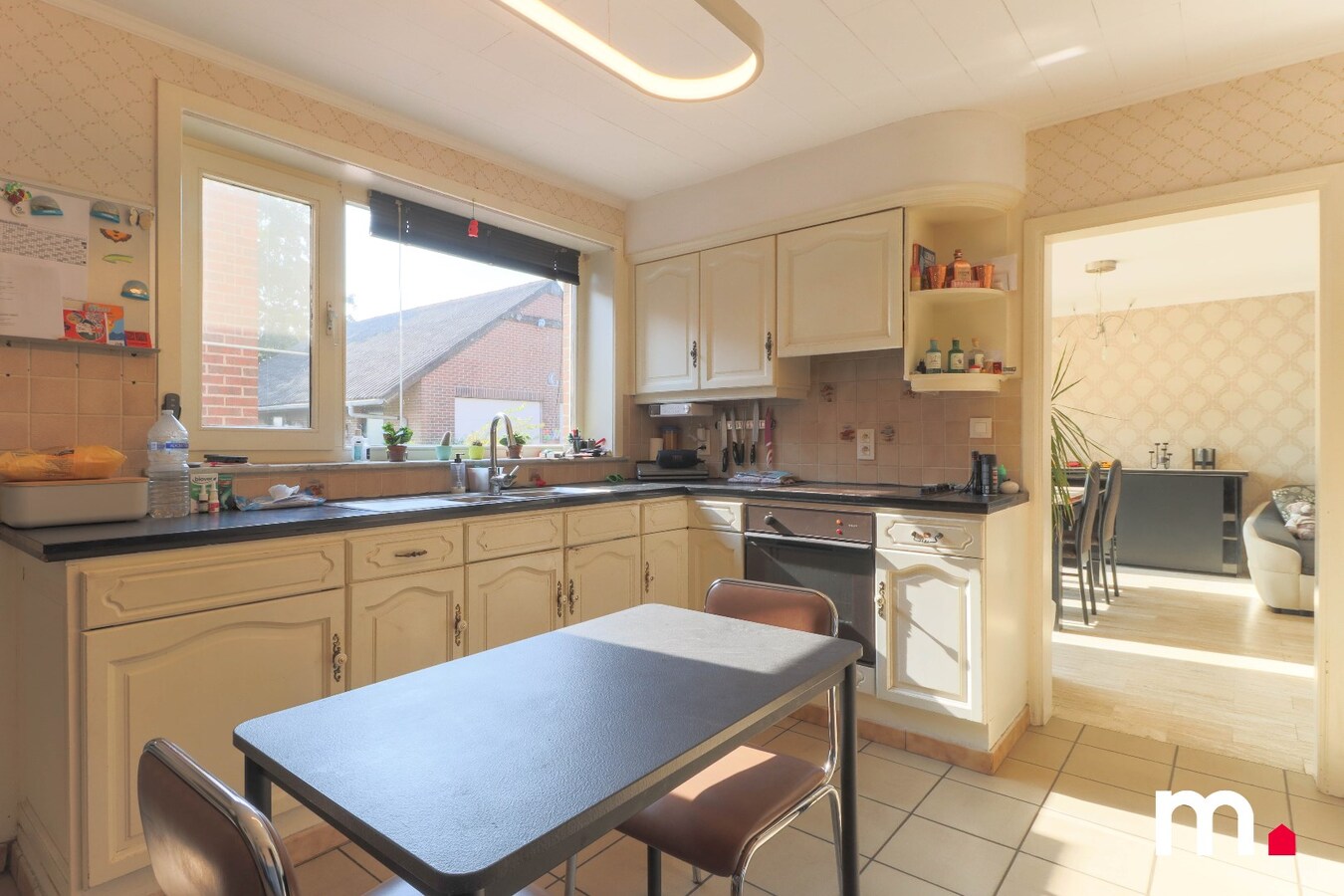 VERZORGDE WONING MET 4 SL.K. EN GARAGE 85m&#178; 