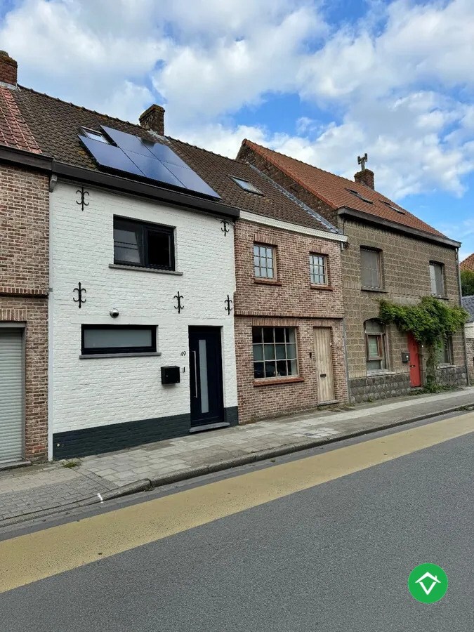 Instapklare woning met 2 slaapkamers en tuin te Eernegem 