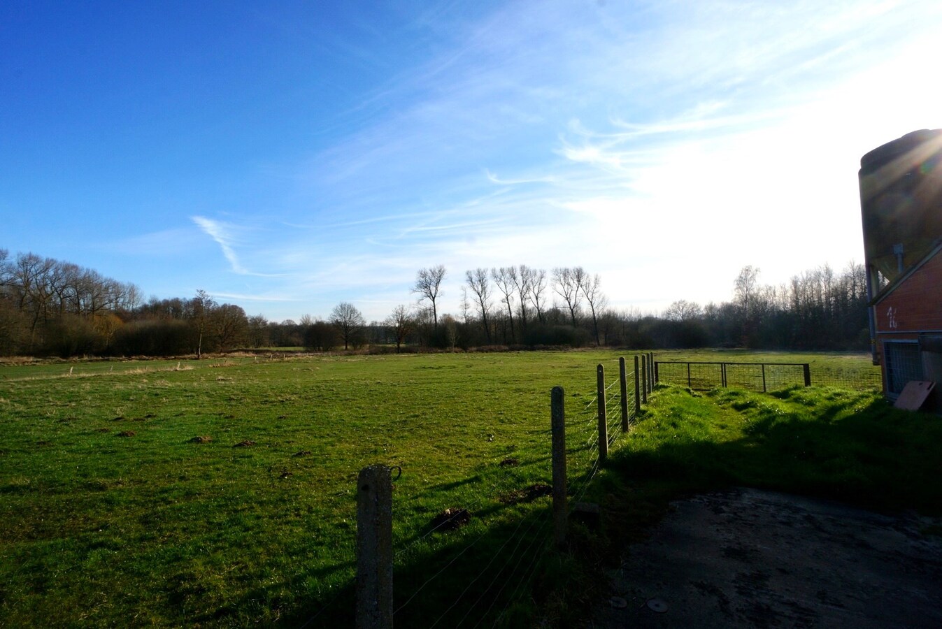 Charmante hoeve op ca. 2ha te Paal 