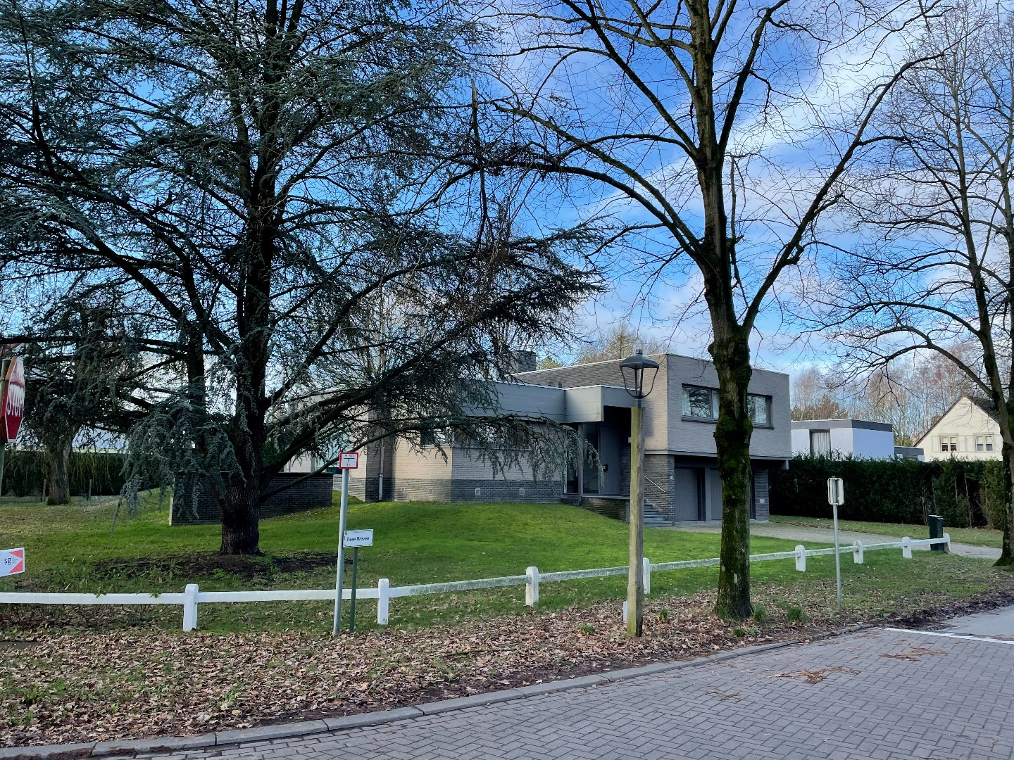 Architecturale villa te Sint-Martens-Latem 