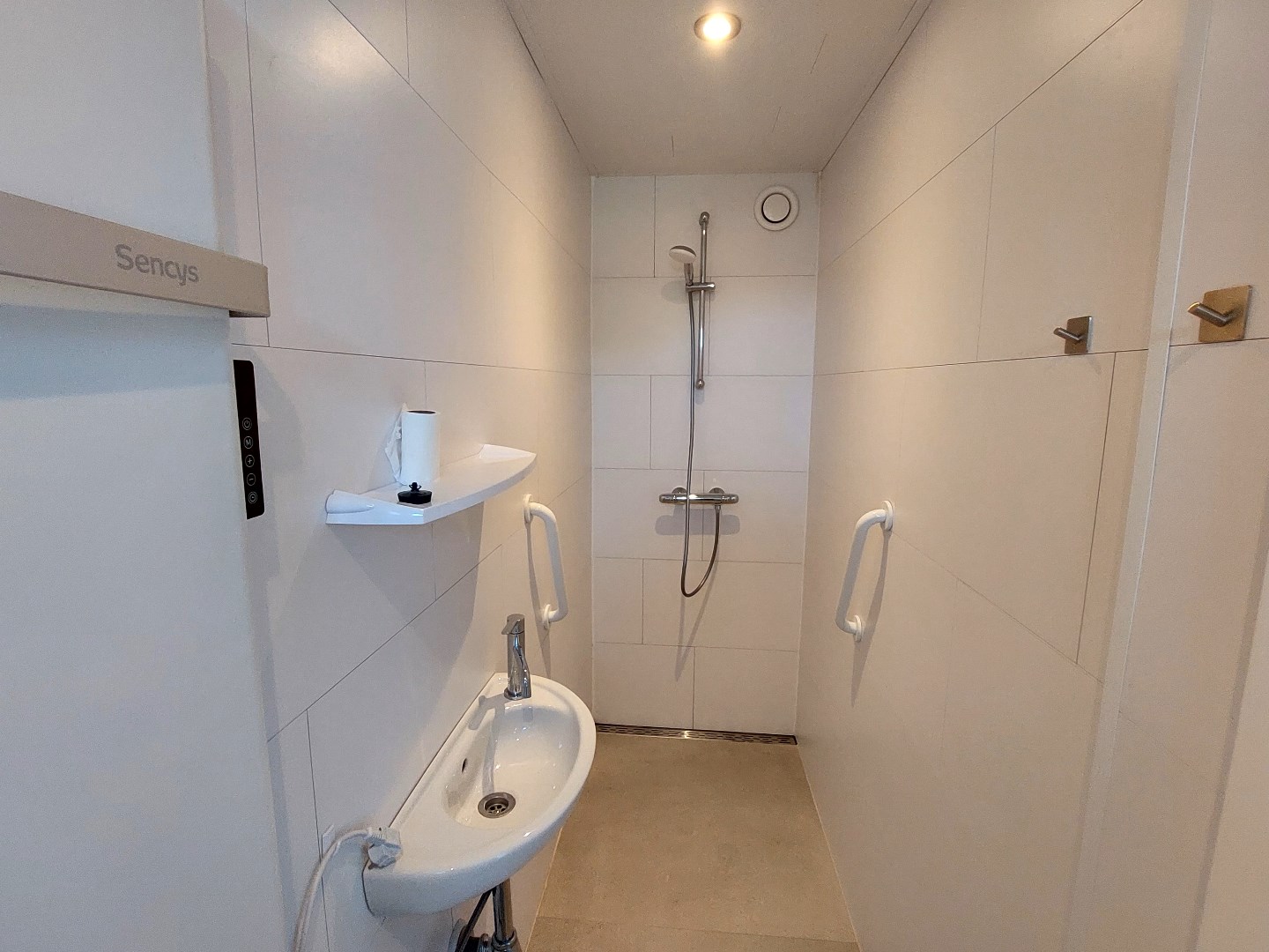 Gerenoveerde woning met 4 slaapkamers in Bavikhove 