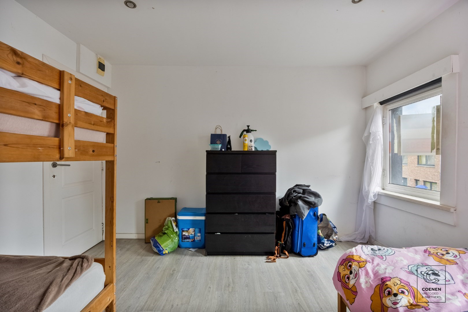 Op te frissen woning met 4a5 slp&#39;s op geweldige ligging te Willebroek! 