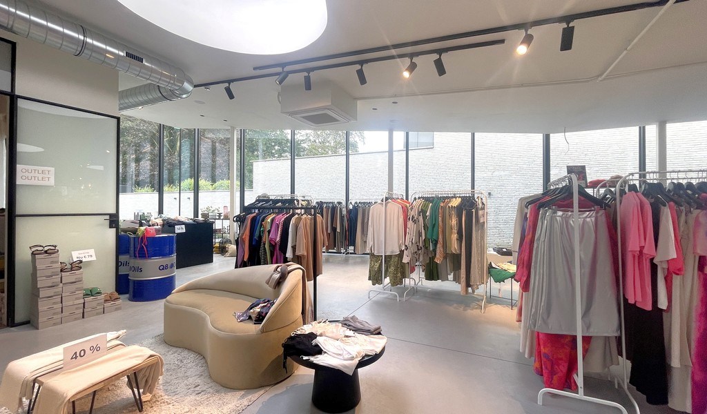 Nieuwbouw winkel te huur aan N70 in Beveren