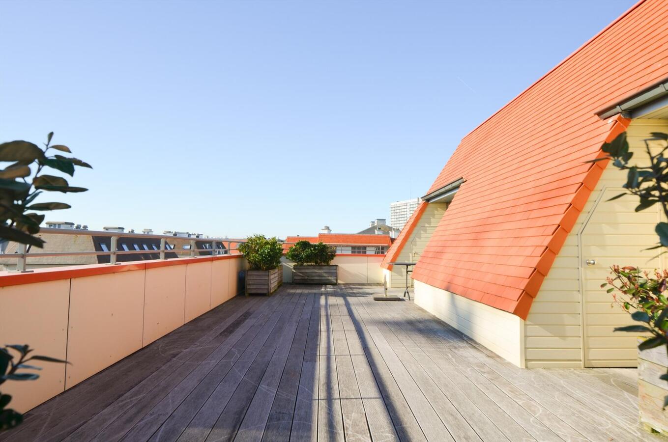 Penthouse fabuleux, 3 chambres &#224; coucher, super position! 