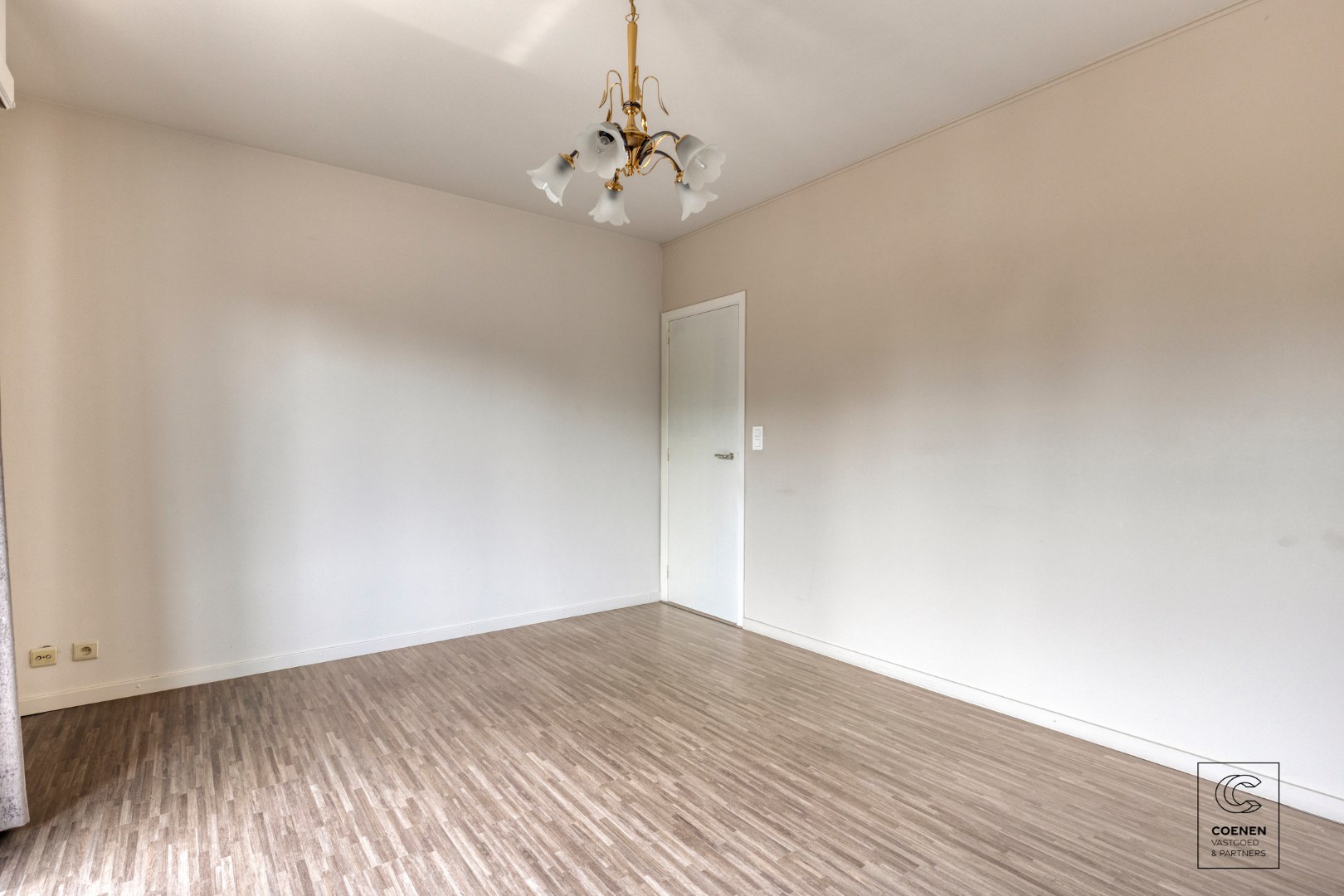 Prachtig appartement van 115 m&#178; met 3 slaapkamers op een uitstekende locatie te Brasschaat! 