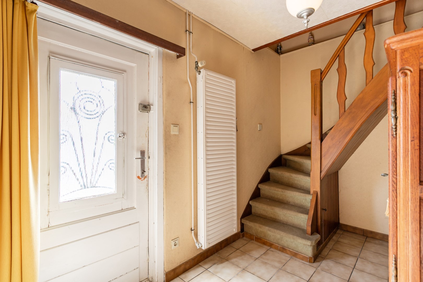 Maison &#224; r&#233;nover avec 3 chambres, entrep&#244;t et prairie sur 59a dans le cadre verdoyant de Pepingen. 