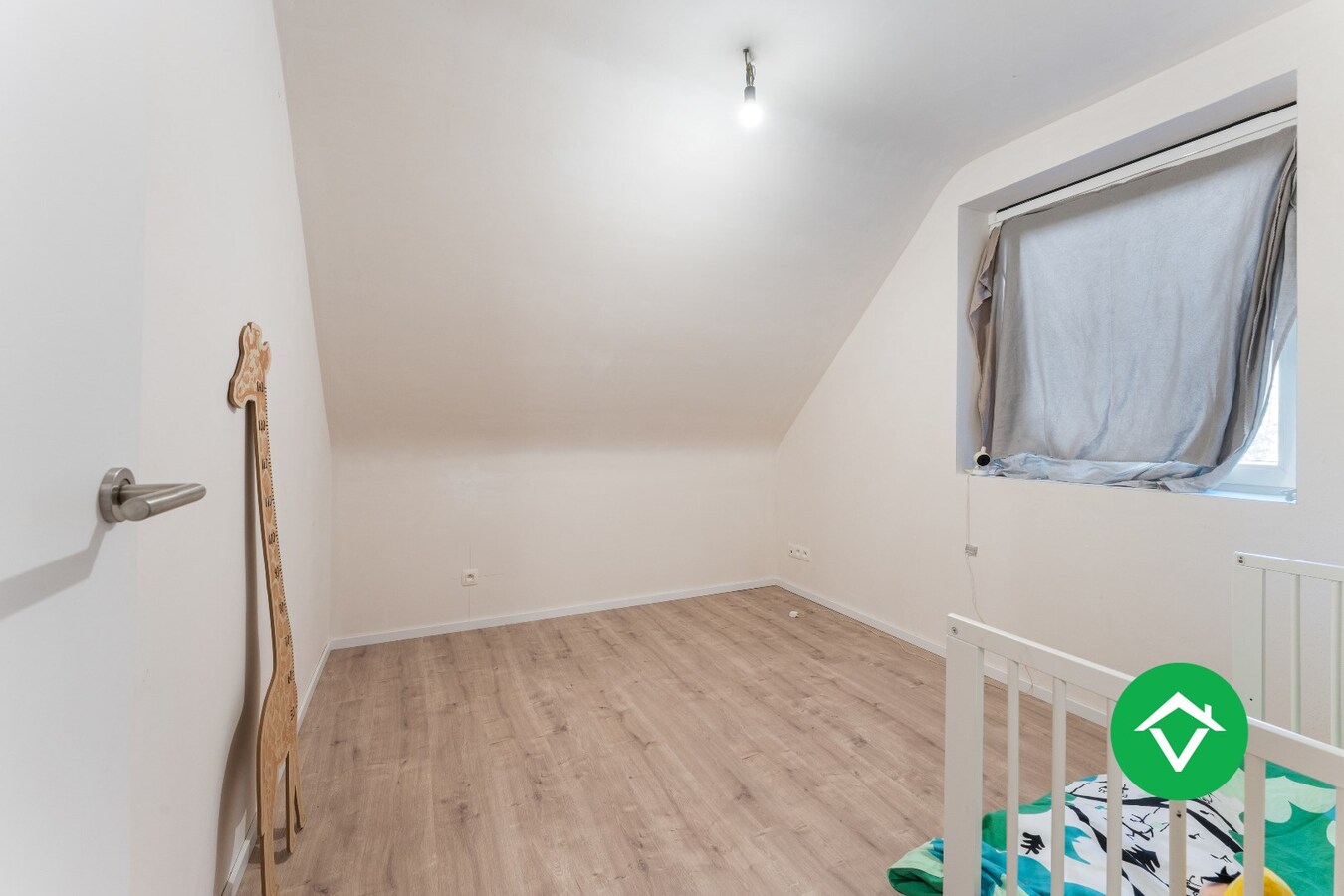 Recente woning met drie slaapkamers te Koekelare 