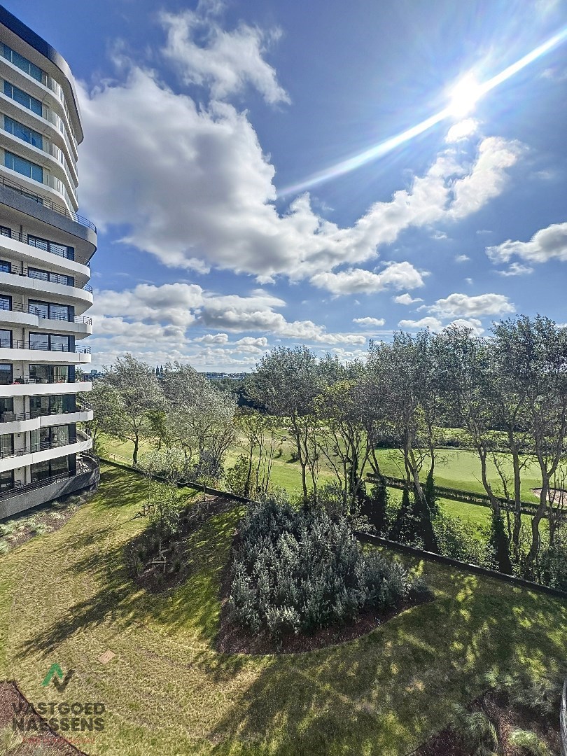 MAGNIFIQUE APPARTEMENT 1 CHAMBRE TERRASSE ENSOLEILLEE 