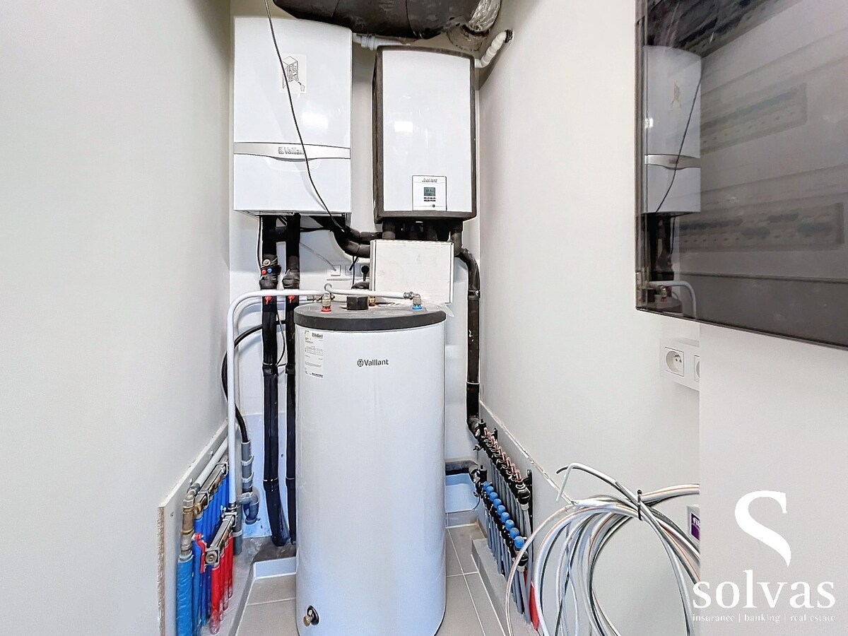 Nieuw appartement met 2 slaapkamers in Aalter, standaard afwerking, bouwjaar 2022, 95.82m&#178; bewoonbare oppervlakte, 1 badkamer 