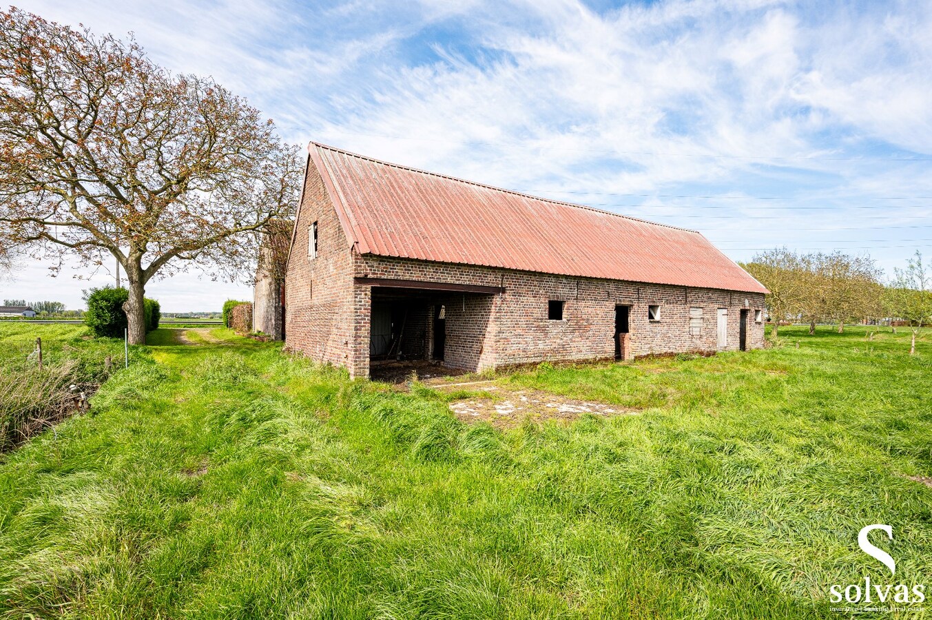 Prachtige hoeve op ruim perceel te Oostwinkel 