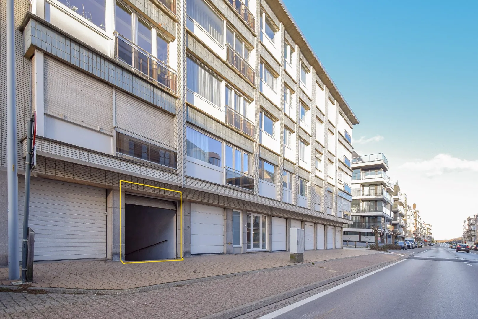 Afgesloten ondergrondse garagebox in het centrum van Middelkerke