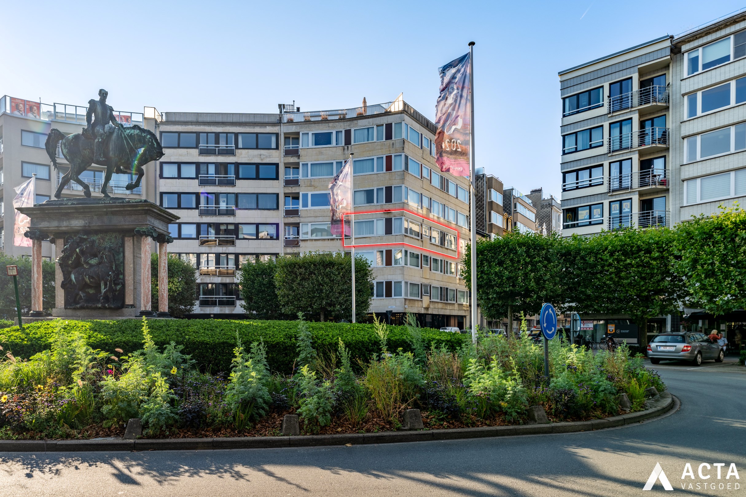 Centraal gelegen appartement met twee slaapkamers op het Leopold I Plein 