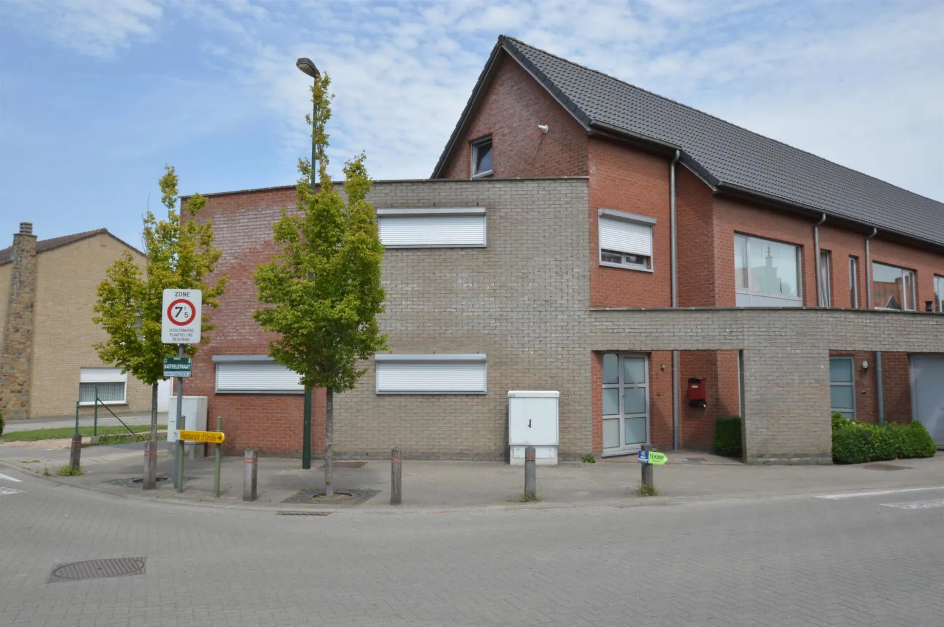 Instapklare woning (bj: 2002) met 2 slaapkamers te Torhout.