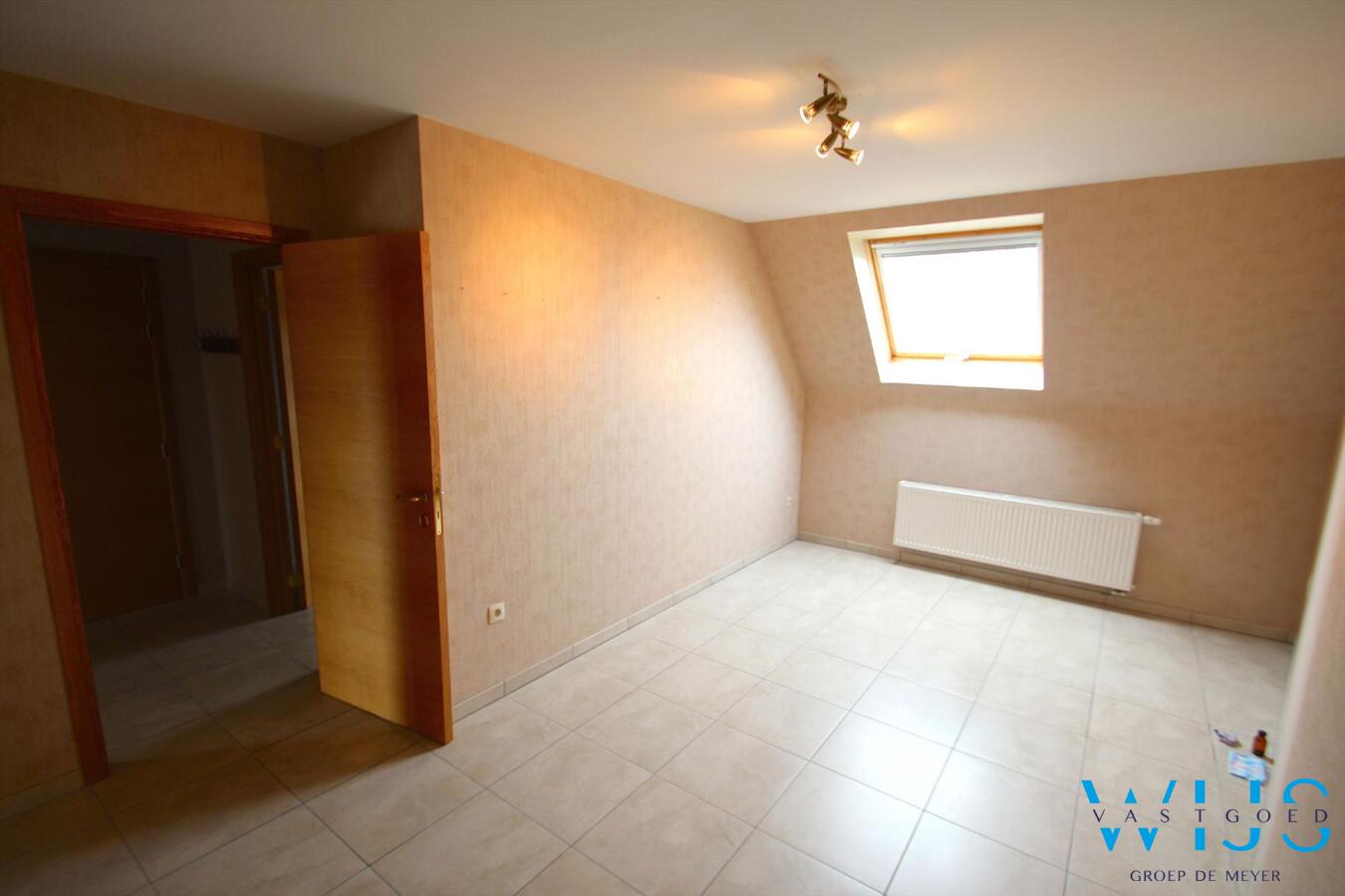 Prachtig lichtrijk 3 slaapkamerappartement van 115m&#178; te ERTVELDE 