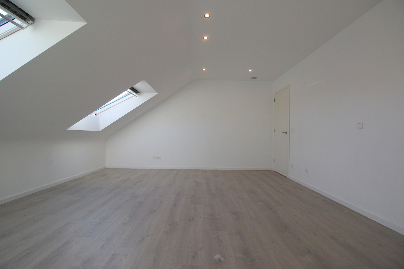 Nieuwbouwwoning te Waarschoot! 