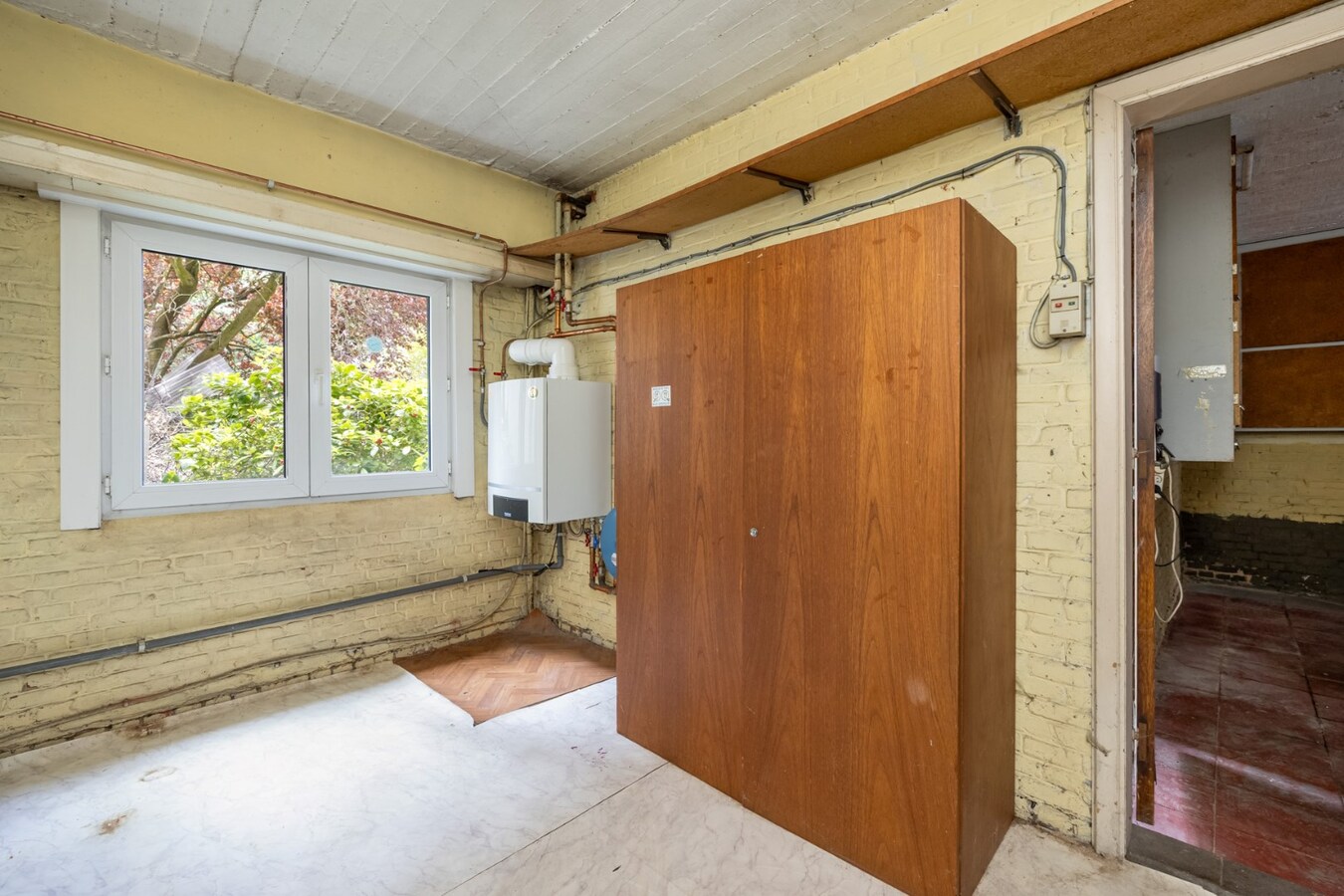 Te renoveren bel-&#233;tage met tuin in de Tentoonstellingswijk! 