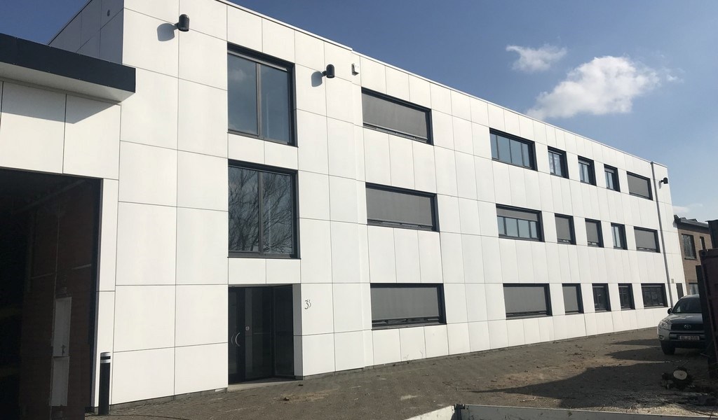 Gerenoveerde kantoren te huur in Sint-Niklaas