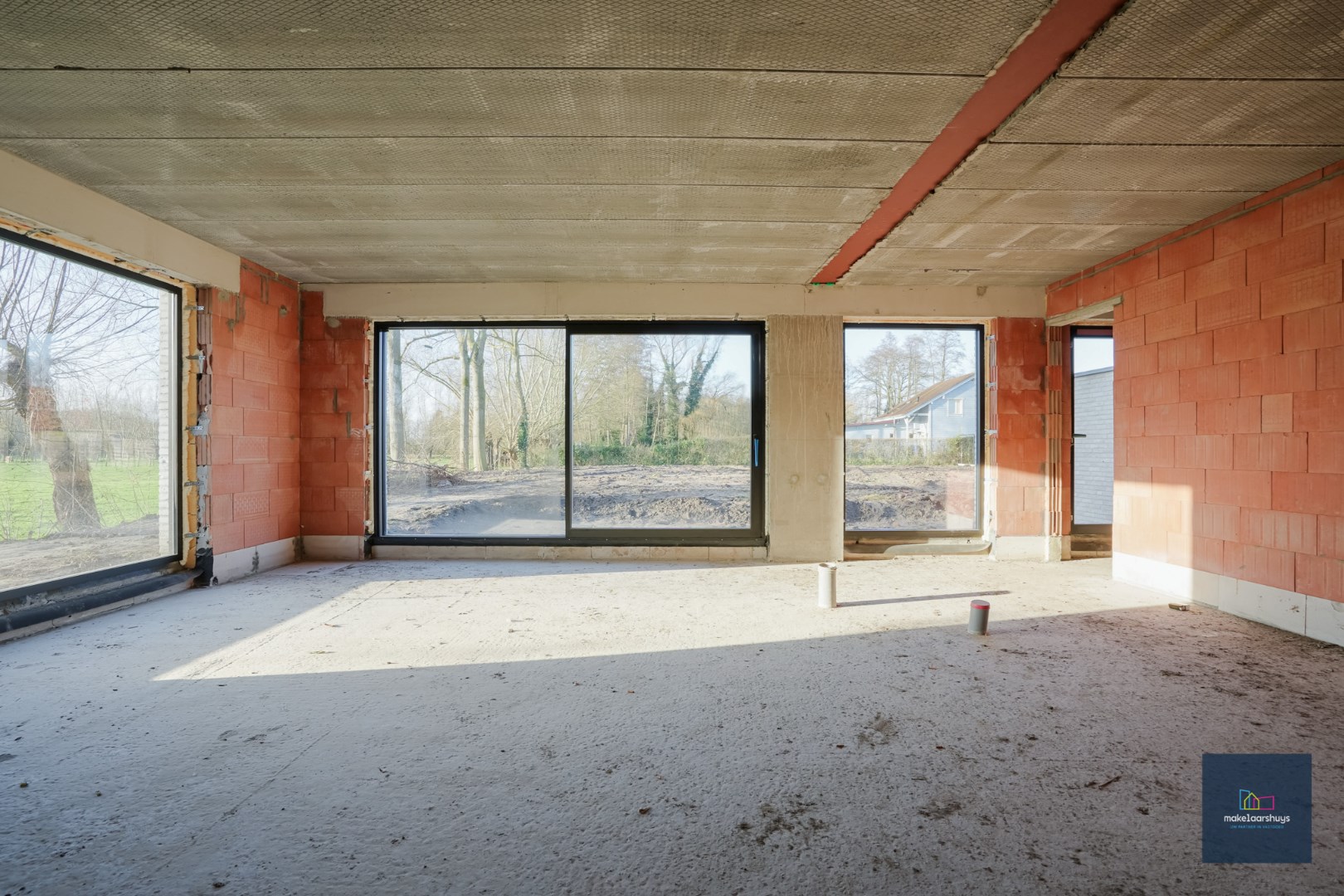 2 casco villawoningen met prachtig uitzicht en veel potentieel in Beervelde 