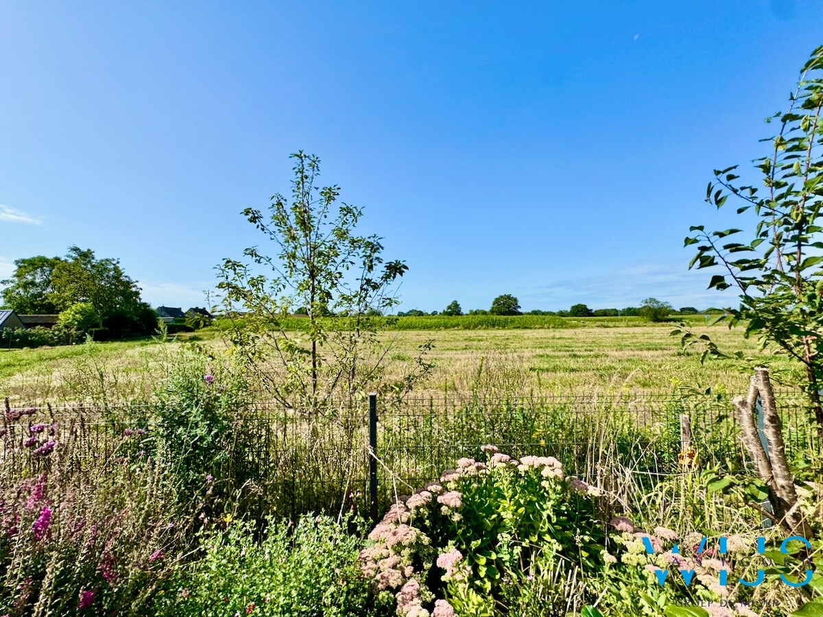 Stevige gezinswoning op TOPlocatie in Ertvelde ! 