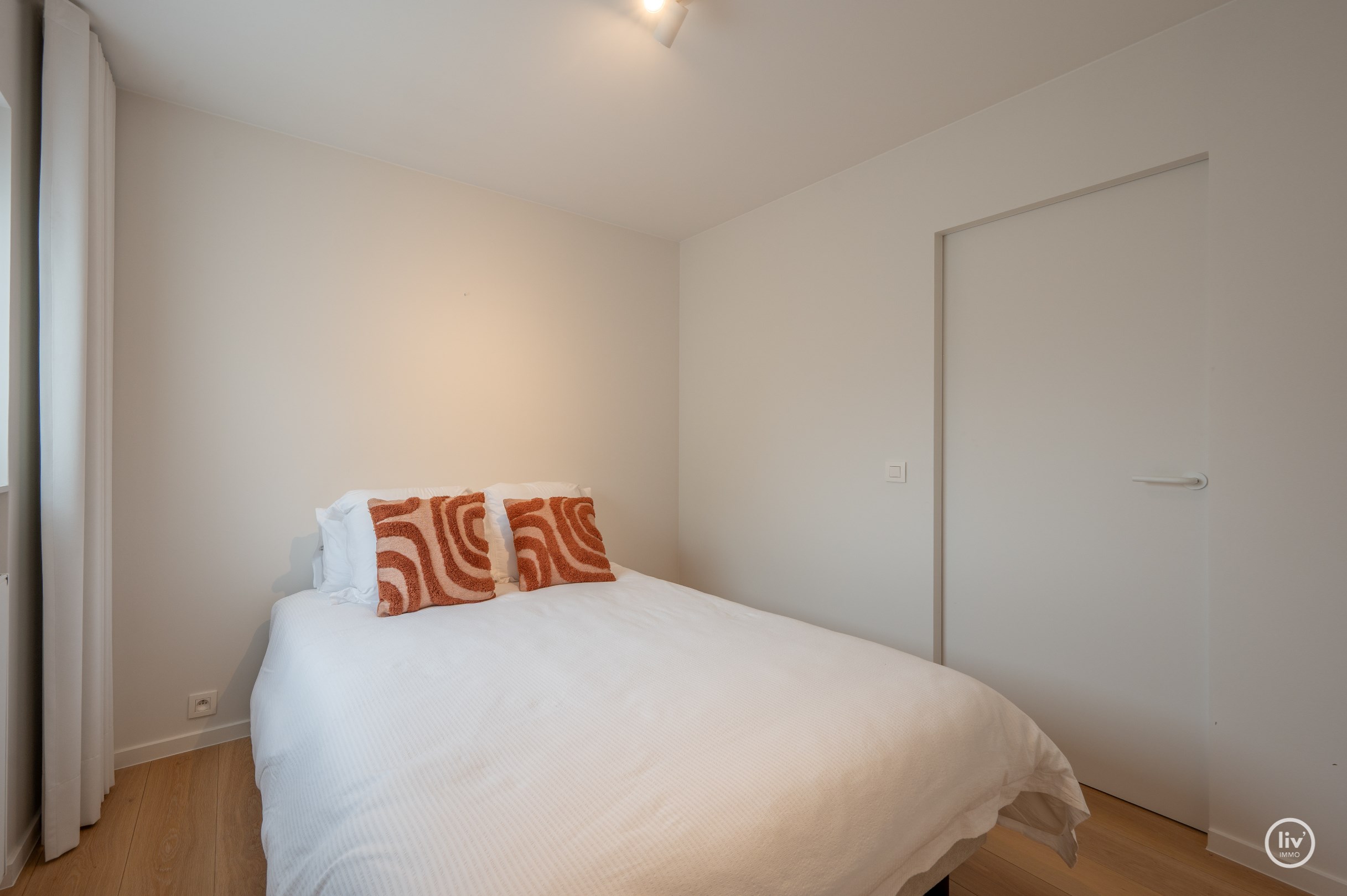 Magnifiek tuinappartement met zonovergoten tuin in het hart van het Zoute. 