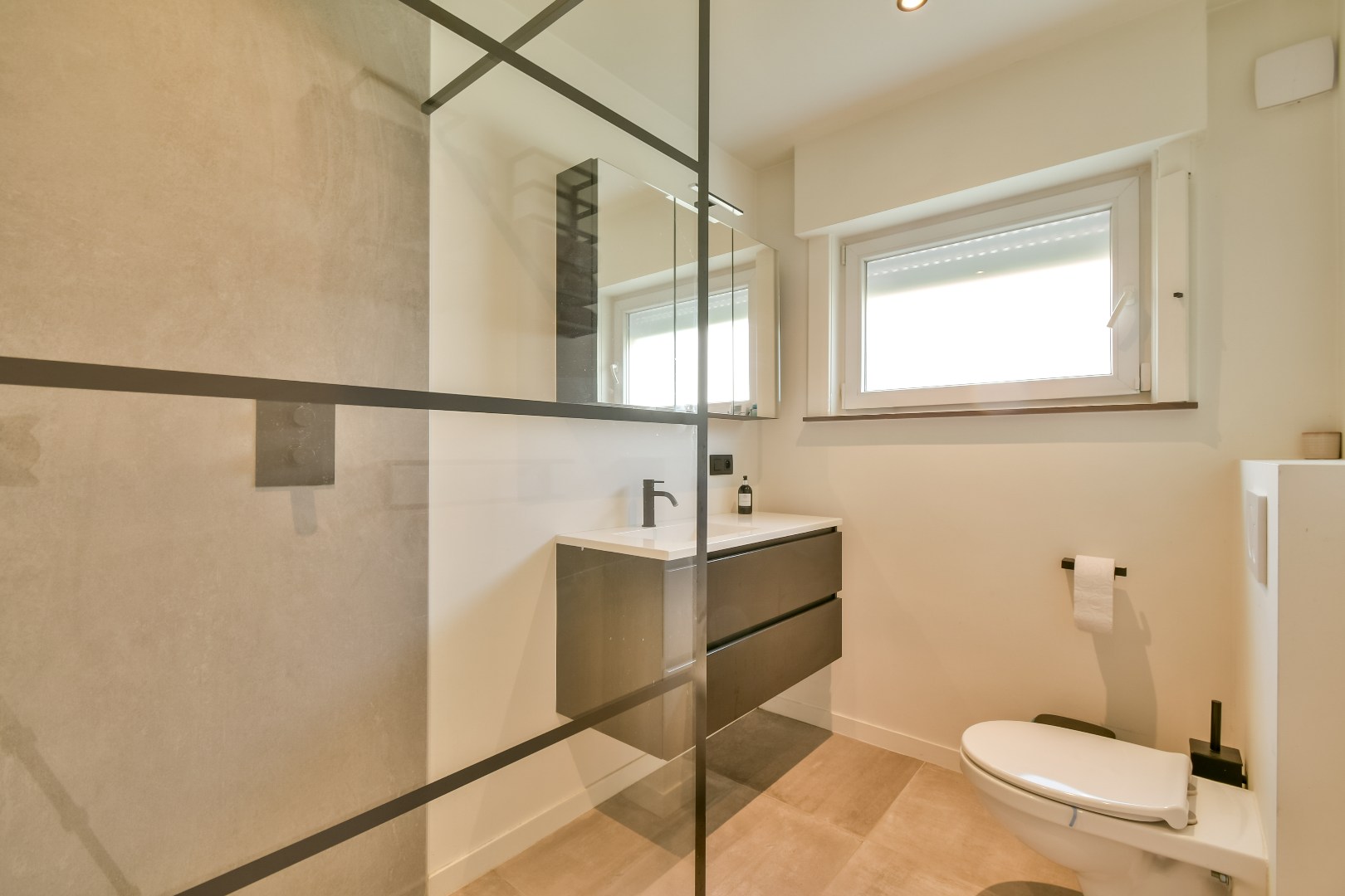 Alleenstaande instapklare woning 