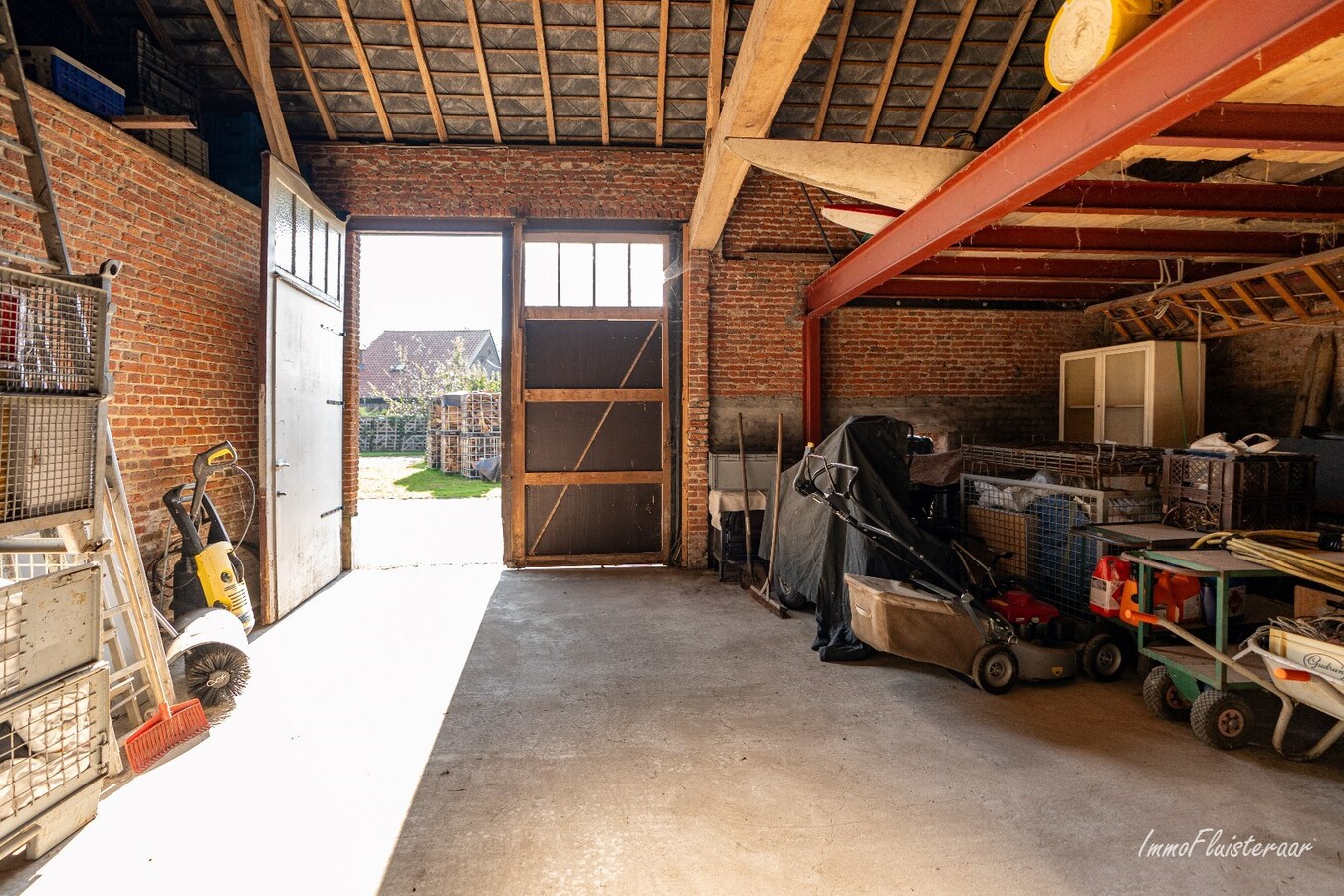 Charmante hoeve met stallen op ca. 8.000 m2  te Heist-op-den-Berg (Mogelijkheid tot aankoop extra ca. 2,7 ha weiland) 