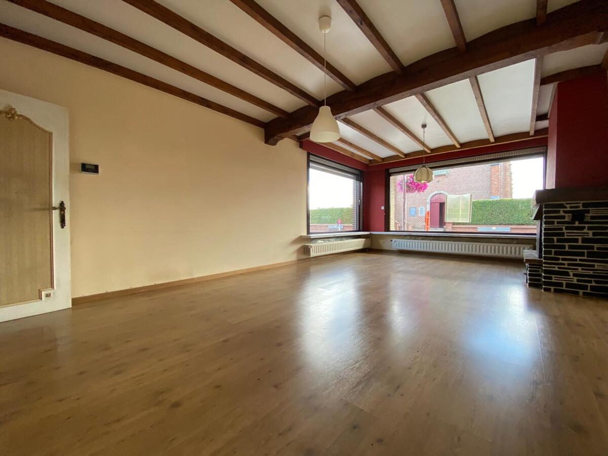 Woning met 3 slaapkamers en bureauruimte te Kortemark 